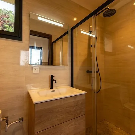 Dans Dépendance Face à La * Serra di Ferro