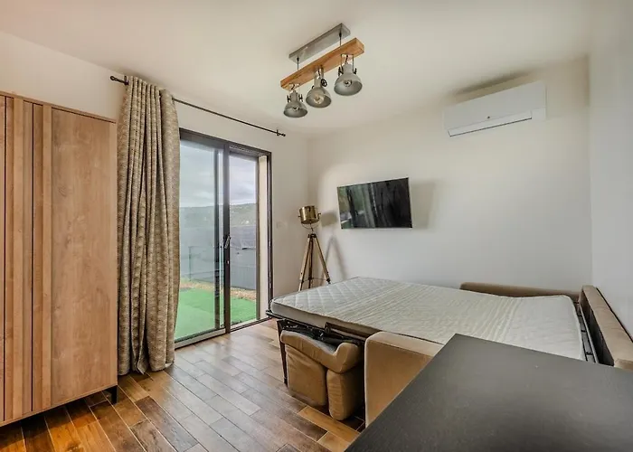 Geronimi Location Serra-di-Ferro (Corsica)